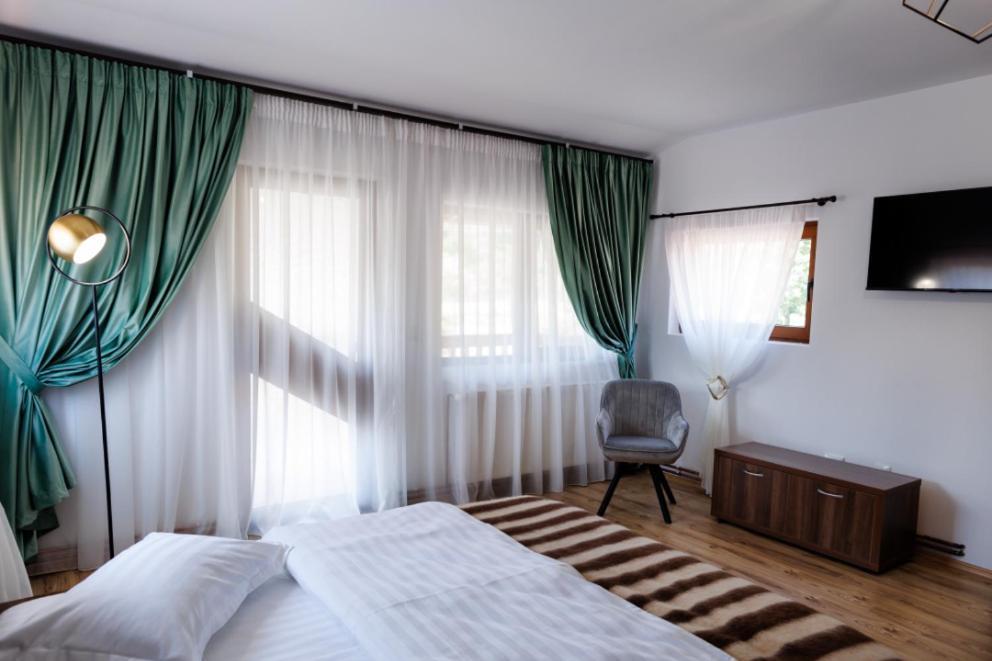 La Coltul Castelului Bran Boutique Hotell Eksteriør bilde