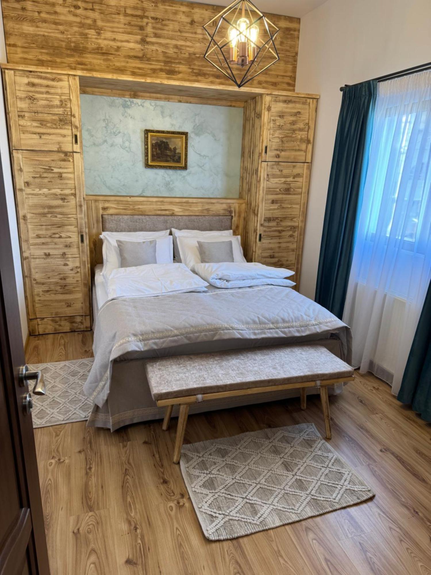 La Coltul Castelului Bran Boutique Hotell Eksteriør bilde